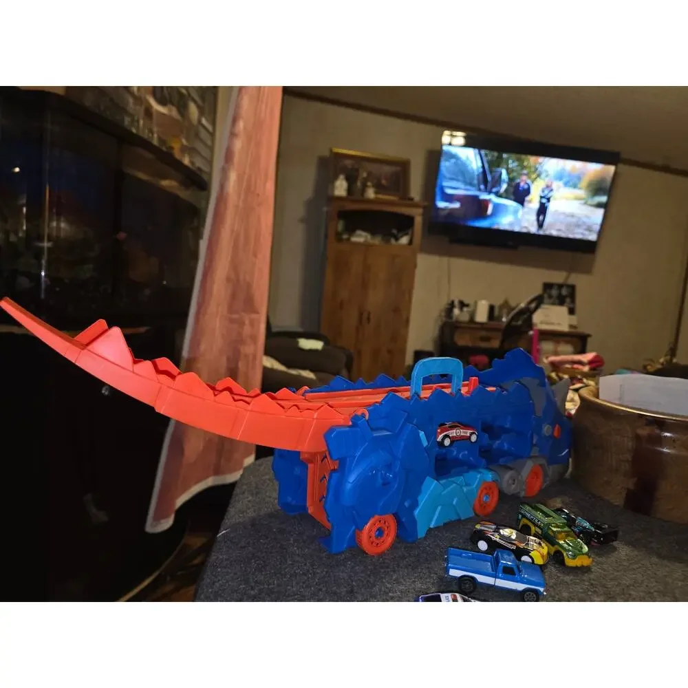 Dinosaur Car Hauler Truck & Folding Race Track with 6 Toy Cars Lot